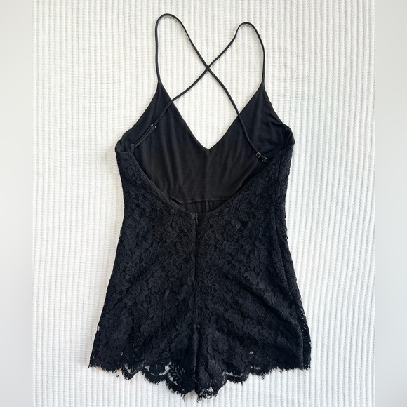 Karina Grimaldi Black Lace Romper - Picture 6 of 7